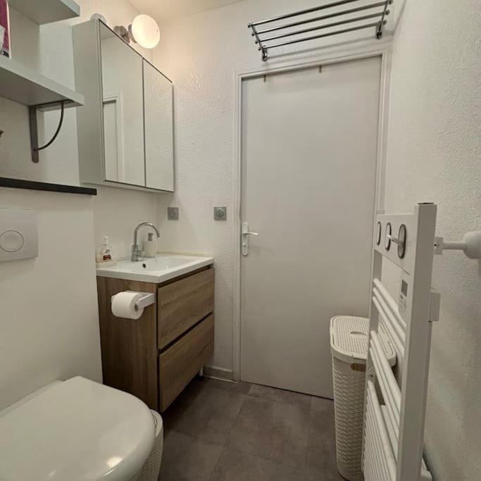 Appartement Terrasse Et Piscine 몽펠리에 외부 사진